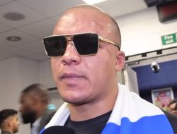 фото - Усик — человек слова. Уордли хочет драться за все пояса после победы над Паркером