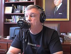 фото - Майки Гарсиа потрясёт Мэнни Пакьяо — анализ от Тедди Атласа