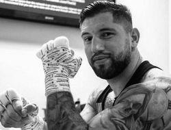 фото - Сенад Гаши: Чисора — храбрый, но старый и безмозглый пёс