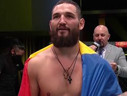 фото - Украинец Потеря проиграл дебютный бой в UFC