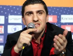 фото - Марко Хук: «В первый раз я недооценил Арслана, теперь он будет избит!»