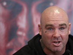 фото - Лукас Браун: Уайт может выиграть 11 раундов, а затем я его вырублю