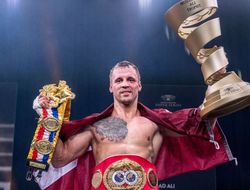 фото - Новый контракт Гассиева, Бриедис ответил Околи, первый чемпион бриджервейта
