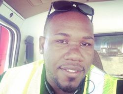 фото - Лу Дибелла взял на контракт проспекта-супертяжеловеса с острова в Карибском море