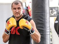 фото - Ковалёв о поражении Уорду: Он местный, из США, и вы все видели, что произошло