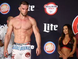 фото - Видео: Брэндон Хэлси провалил взвешивание и больше не чемпион Bellator