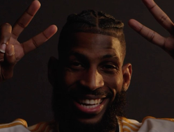 фото - «Я никогда не вызывал тебя, дурашка». Топ-проспекты Крус и Дэвис продолжают выяснять отношения