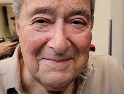 фото - Арум не уверен, что Ломаченко готов к Хэйни