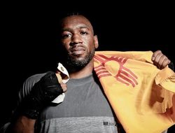 фото - Бывший соперник Альвареса рассказал, почему Головкин сможет победить только нокаутом