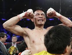 фото - Срисакет Сор Рунгвисаи уничтожил Романа Гансалеса в реванше: видео нокаута