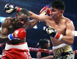 фото - Ороско в битве одолел «Трансформера» Тейлора