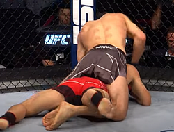 фото - Как Махачев удосрочил Оливейру, а Чимаев растерзал Ли: видео боёв от UFC