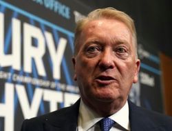 фото - Фьюри даёт Джошуа времени до конца недели