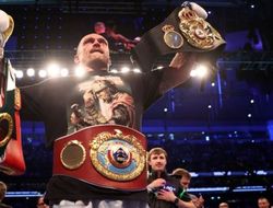 фото - У Фьюри и Уайлдера мало шансов против Усика — промоутер