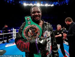 фото - Уайт наехал на Уайлдера. Говорит: «У меня тяжелее…»