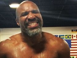 фото - Фото: Бриггс добрался до спарринг-партнёров Кличко