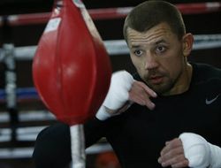 фото - Sportingbet: Матвей Коробов — фаворит в бою с Брайаном Вера