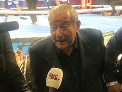 фото - Арум о бое Ломаченко–Гарсиа: Плевать на нашу с Майки вражду, заработаем бабла!