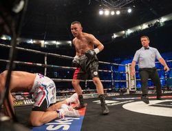 фото - Британский проспект досрочно влетел гейткиперу из Мексики