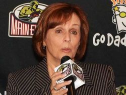 фото - Промоутер Ковалёва: Уорду нужно в UFC — драться с Макгрегором