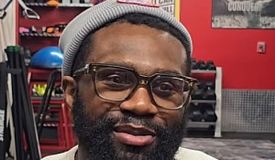 Мейвезер может нокаутировать Пакьяо в реванше — объясняет Эннис