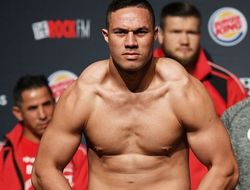 фото - Фьюри не смог отобрать титул у Паркера