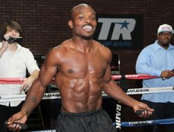 фото - Рамирес легко побьёт Постола, вообще без проблем — Брэдли не согласен с Уордом