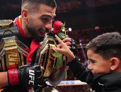 фото - Инсайдер прокомментировал слухи о том, что у Топурии могут отобрать пояс