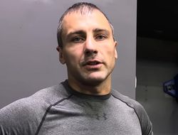 фото - «Усик на вершине мира». Гвоздик об Уайлдере и Джошуа