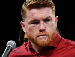 фото - Ты кто такой? Канело «сцепился» с менеджером Нурмагомедова