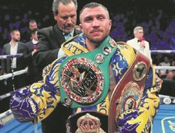 фото - Ломаченко начал подготовку к бою с Лопесом. Инсайдеры — о предстоящей схватке