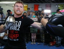 фото - Канело Альварес или Сергей Ковалёв? Отвечают Дэнни и Анхель Гарсиа