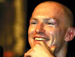 фото - Хэттон: «Пора переходить на новый уровень. Я нокаутирую Белге!»