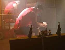 фото - Теофимо готовит печень для Ломаченко, Фьюри молотит мешок, а Усик с Крохмалюк — соцсети 