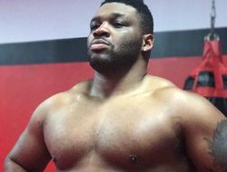 фото - С Джошуа готов драться его старый знакомый, который весит 149 кг