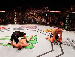 фото - UFC: Фрэнк Мир нокаутировал Тодда Даффи