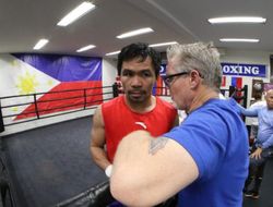 фото - Мэнни Пакьяо готовится к бою с Эдриеном Броунером в зале Фредди Роуча: фото