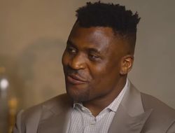 фото - Фьюри раскрыл план на кульминацию боя. Нганну сказал «вау» — видео