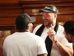 фото - Фьюри предложил бой Чисоре, 2 поединка уже с датой, не стало Куиньонеса