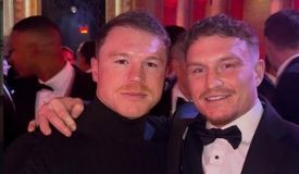 Чемпион Смит сразится с экс-обладателем титула: есть дата и место боя