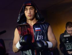 фото - Не Showtime: Бивол и Корнилов выбирают между DAZN и ESPN