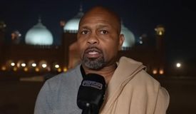 Джошуа тренируется с командой Усика. Комментарий Роя Джонса