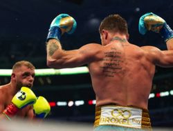 фото - Эллерби не считает Канело лидером «паунда». Его выбор вас удивит