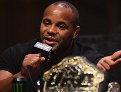 фото - Кормье передумал драться с Миочичем или Энганну: Вы вообще видели этих ребят?