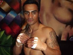 фото - У Энтони Мандина вновь сменился соперник