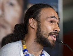 фото - Кит Тёрман: «У Пакьяо прекрасный шанс побить Мэйуэзера»