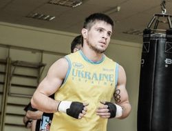 фото - Трансляция боя Евгения Хитрова и Луиса Роуза на телеканале Xsport