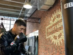 фото - Фото Спенса после ДТП, Бивол наращивает нагрузку, Хабиб с тренерами в Узбекистане — соцсети 