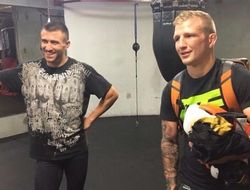 фото - Ломаченко в ММА? Это возможно — мнение чемпиона UFC