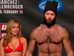 фото - (ММА) Дейв Херман против Шейна дель Росарио на UFC 162